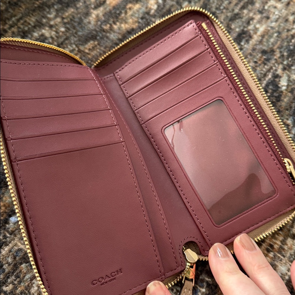 Coach Zip Around Wallet - Picture 3 of 4